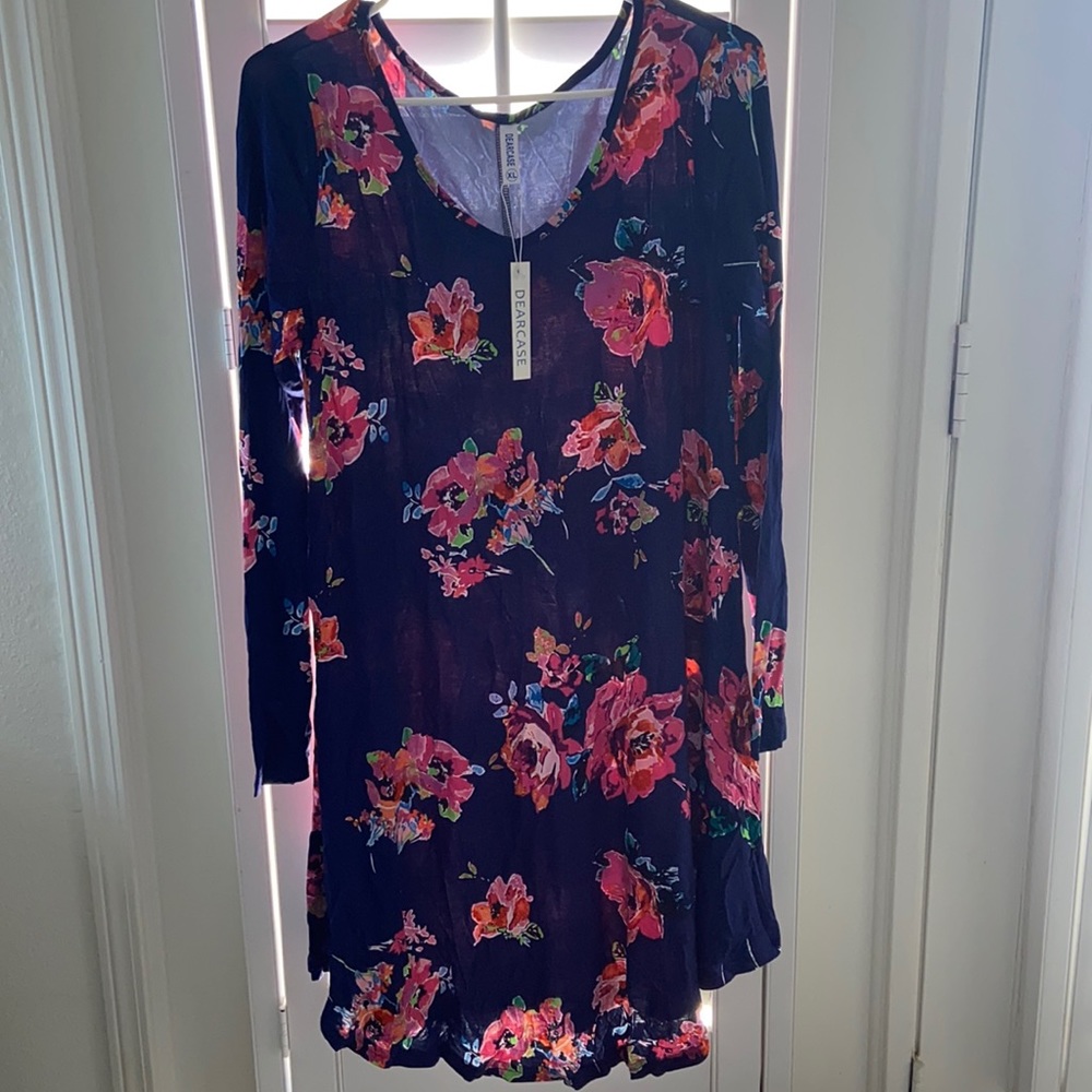 Dear case woman’s long sleeve short dress